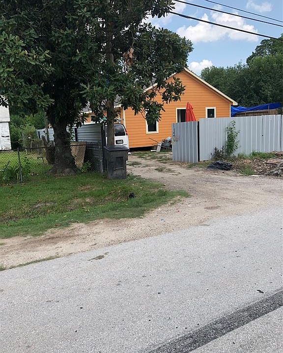 1st image of 1025 Glen Ave