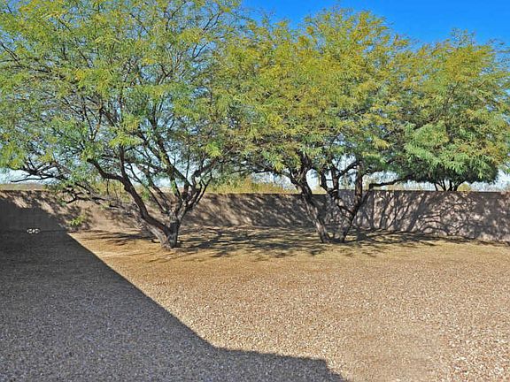 3rd image of 6382 S Wheaton Dr