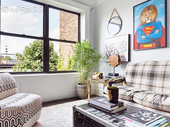 4th image of 415 Saint Johns Pl APT 4D