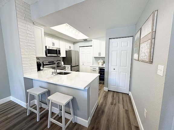 4th image of 2808 Amalei Drive #110