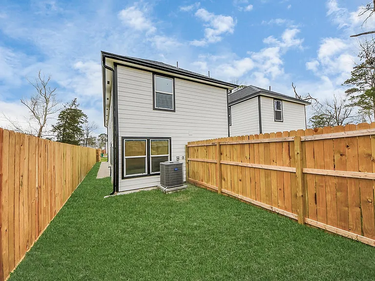 8213 Richland Dr #A — Photo 34