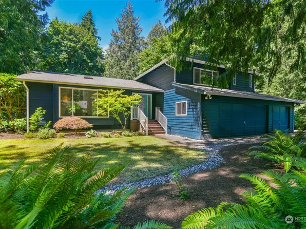 6205 Harbor Crest Drive NE, Bainbridge Island, WA 98110