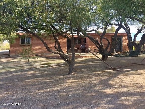 2nd image of 5455 N Camino De Oeste