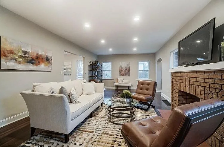 1803 Avonlea Ave — Photo 5
