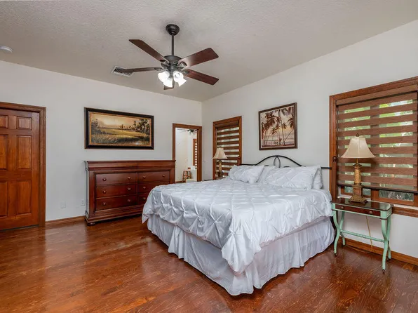 8995 S Indian River Drive, Fort Pierce, FL 34982