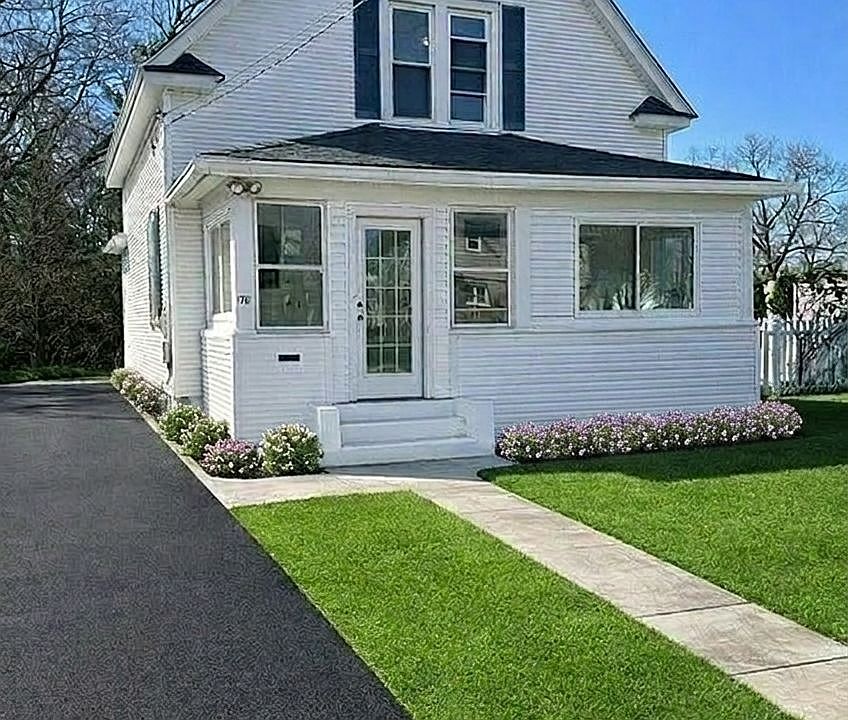 1st image of 178 Parker Street