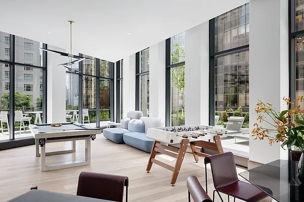 Rented by Evans Real Estate | media 3