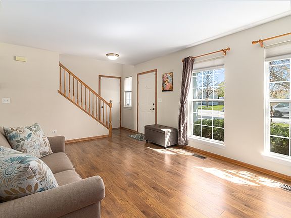 4th image of 2507 River Bend Ln