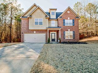 106 Blossom Ln, Newnan, GA 30263