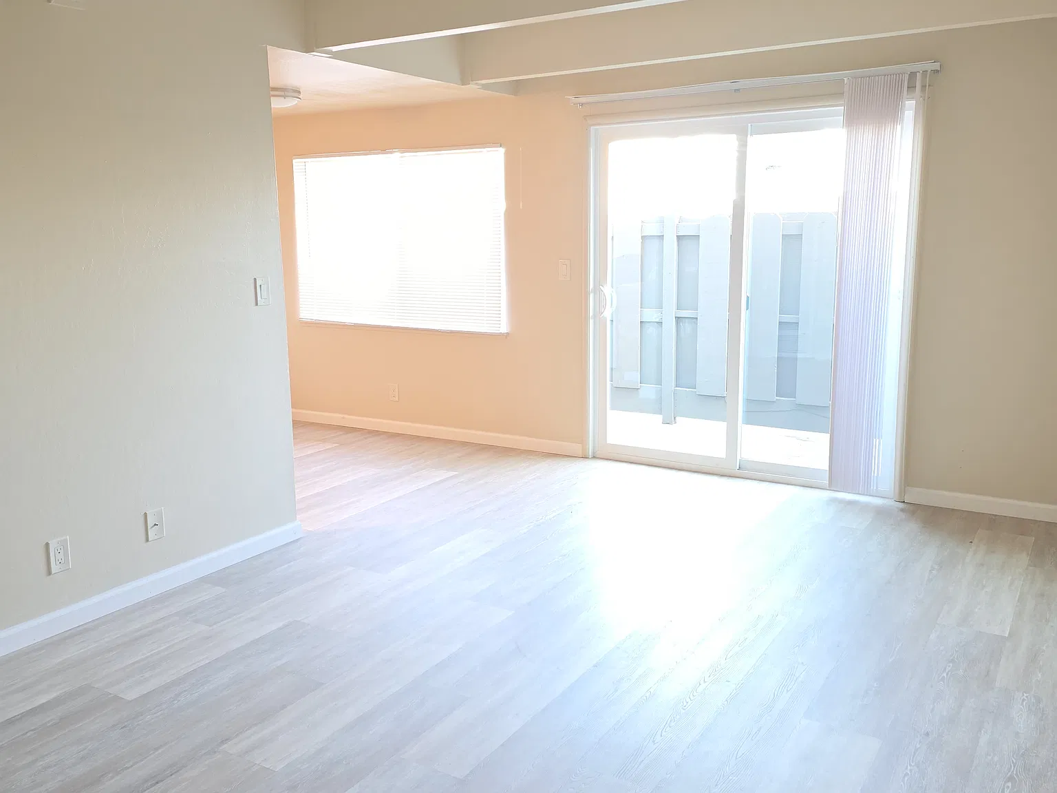 2 bed, 1.5 bath, $2,350 — Photo 3