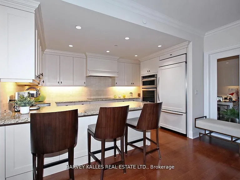1888 Bayview Ave #602 — Photo 14