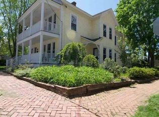 299 Nelson Ave, Saratoga Springs, NY 12866