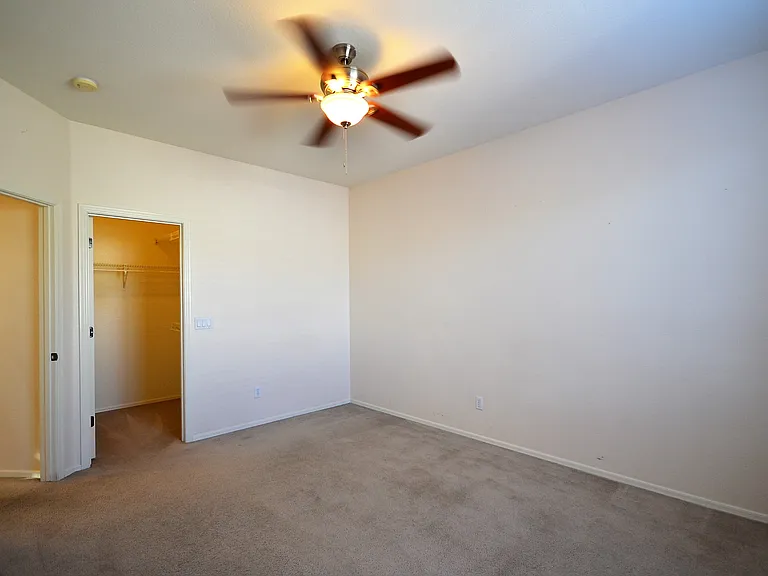 3660 E Temecula Way — Photo 10