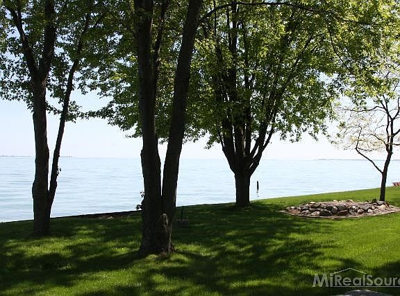 4th image of 36844 Marquardt Ct