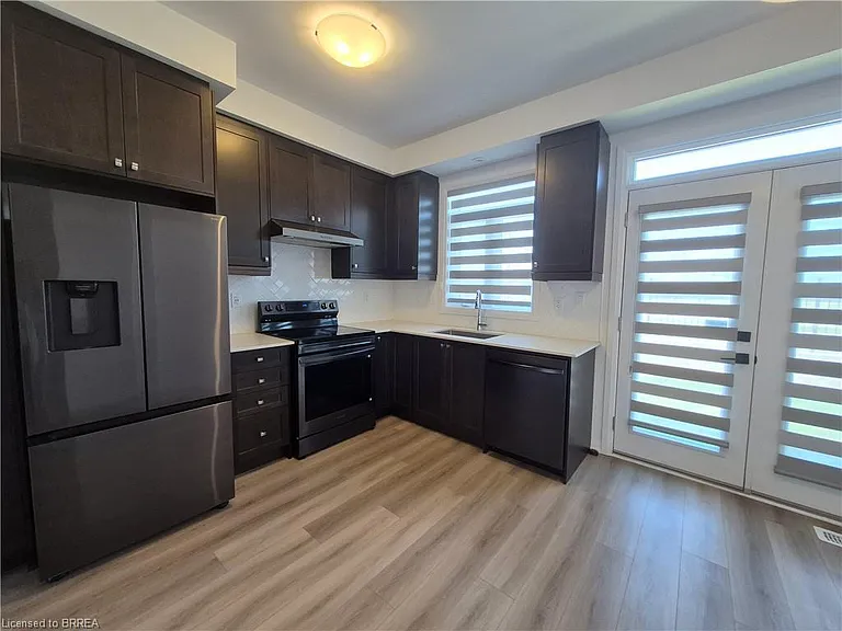 55 Tom Brown Dr #14 — Photo 10