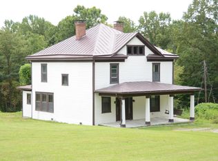 4886 Wade Rd, Roanoke, VA 24018