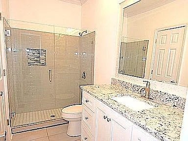 2301 Willow Creek Ct E — Photo 12