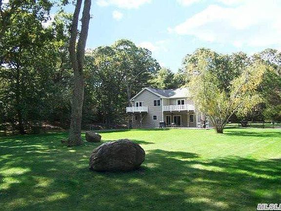 2nd image of 123 Middle Island Blvd