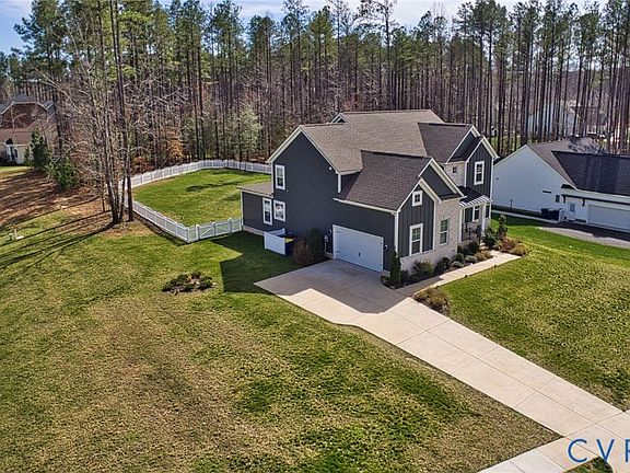 4th image of 13001 Lake Margaret Dr