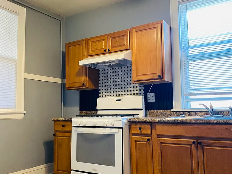 8042 S Hermitage Ave #2 — Photo 19