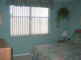 7320 Lake Circle Dr APT 403, Margate, FL 33063