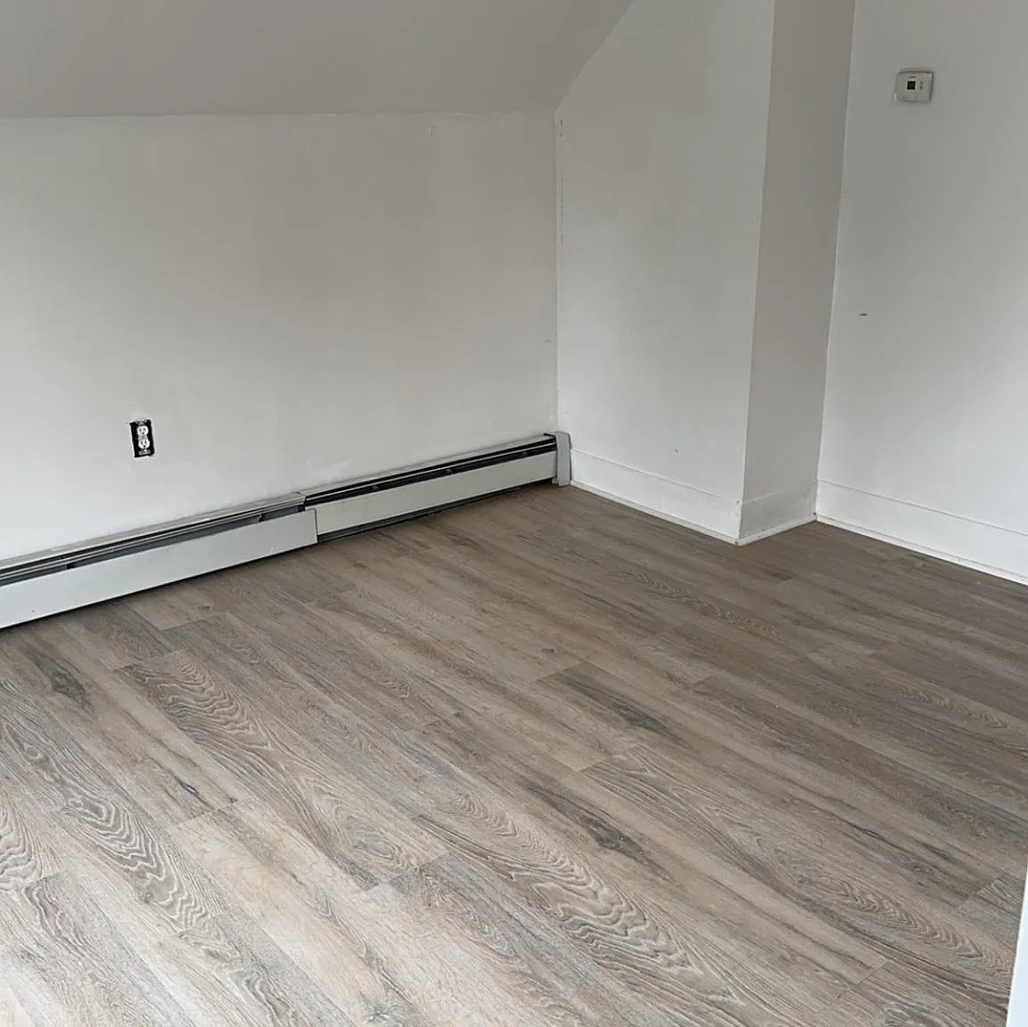 61 Trowel St — Photo 3