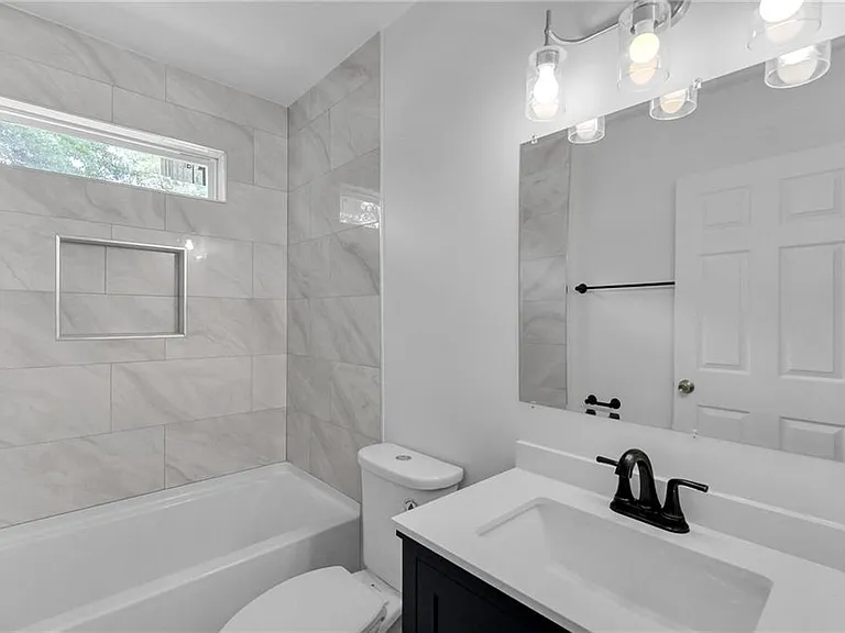 319 Stokes Ave — Photo 21