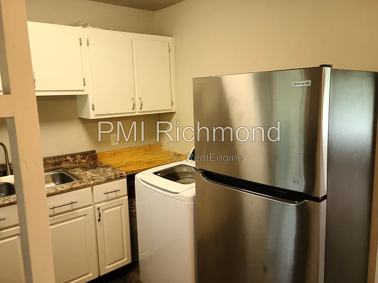 9604 Stoneridge Ln — Photo 8