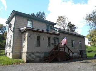 6 Center St, Marathon, NY 13803