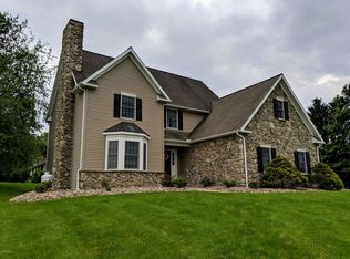 42 Walnut Rd, Lewisburg, PA 17837