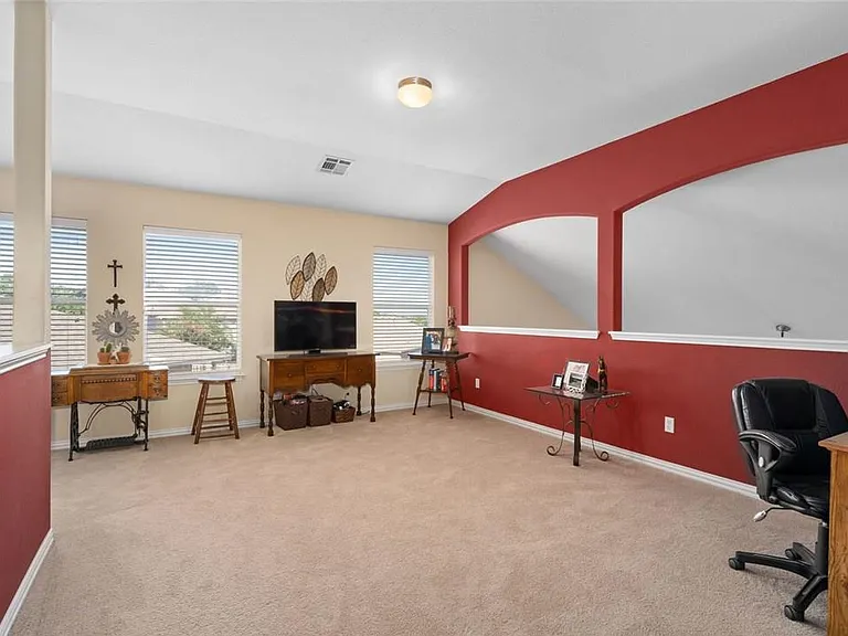 153 Crizer Ct — Photo 18