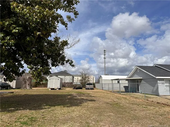 2617 Moeling St, Lake Charles, LA 70615
