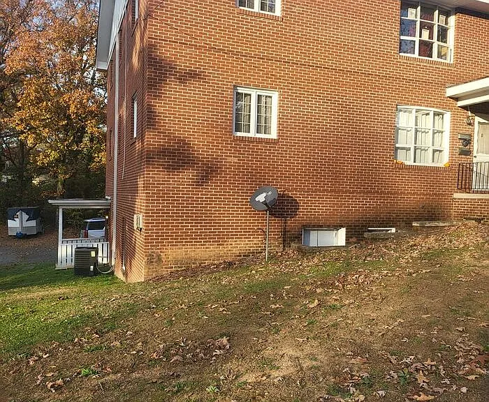 451 Montgomery Ave #5 — Photo 2