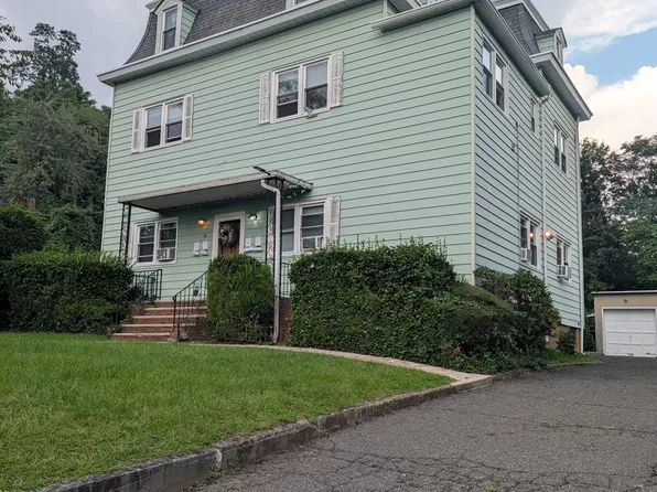 26 Caldwell Ave APT 2, Summit, NJ 07901