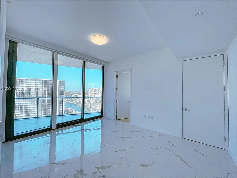 15701 Collins Ave #1205 — Photo 18