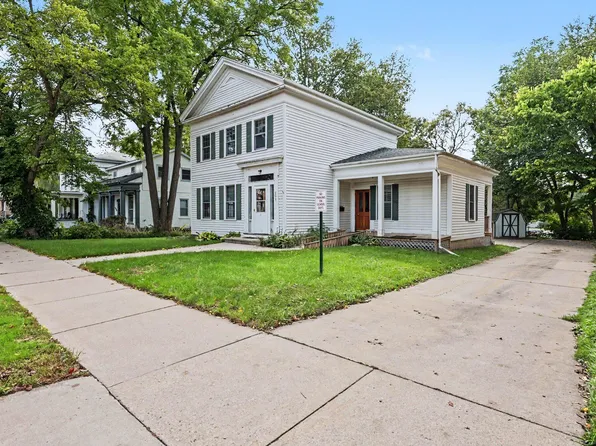 201 E Main St, Ionia, MI 48846