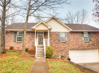 530 Cartwright Way, Greenbrier, TN 37073