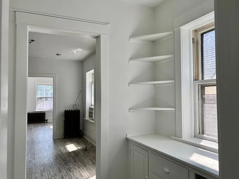 2324 Atwood Ave #1 — Photo 7