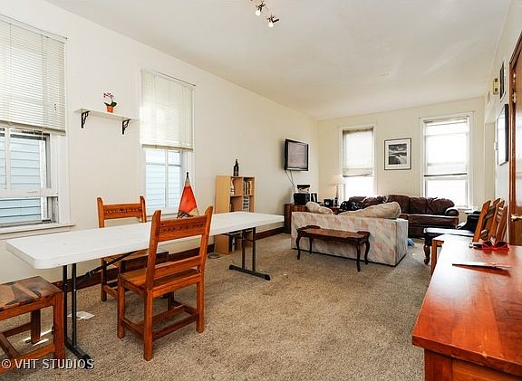 2nd image of 1222 W Diversey Pkwy #2