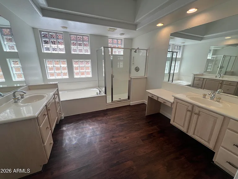 9506 E Mohawk Ln — Photo 26