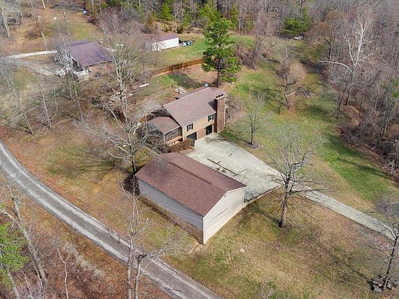 3rd image of 6037 Lynnwood Ct