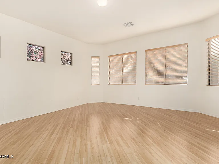 1203 E Kramer Cir — Photo 20