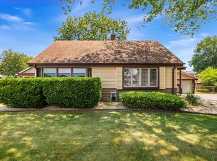 9013 McVicker Ave, Oak Lawn, IL 60453