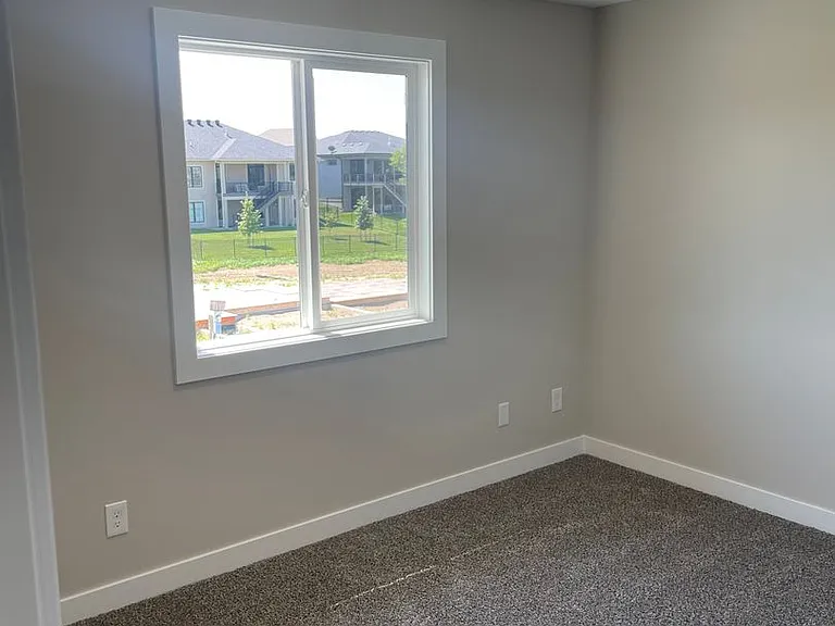 9125 Calvin Dr — Photo 13