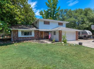 9029 Eden Oaks Ave, Orangevale, CA 95662