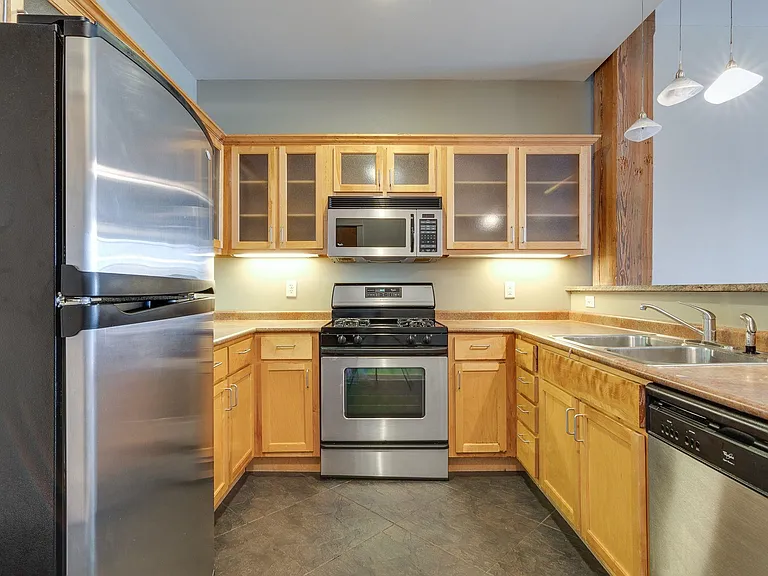 137 E G E Patterson Ave #202 — Photo 15