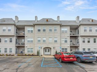 511 Brittany Dr, Wayne Twp., NJ 07470