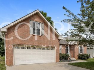 121 Fieldstone Ln, Springfield, TN 37172