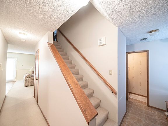 5th image of 3232 Preston Dr