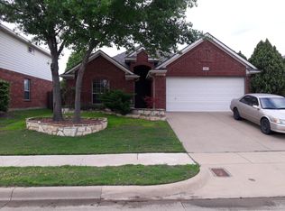4460 Fountain Ridge Dr, Fort Worth, TX 76123